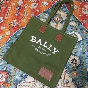 Bally Canvas Tote Green Unisex